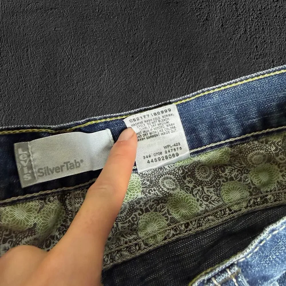 Y2K Levi’s Silvertab true bootcut washed denim jeans